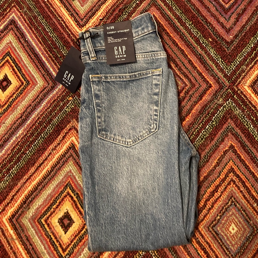 GAP CHEEKY STRAIGHT JEANS-0/25